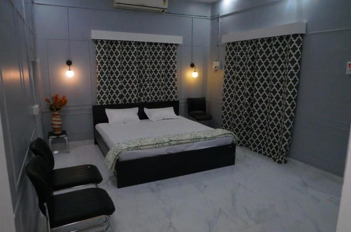Janki Kunj Varanasi- 3 Room Home المظهر الخارجي الصورة