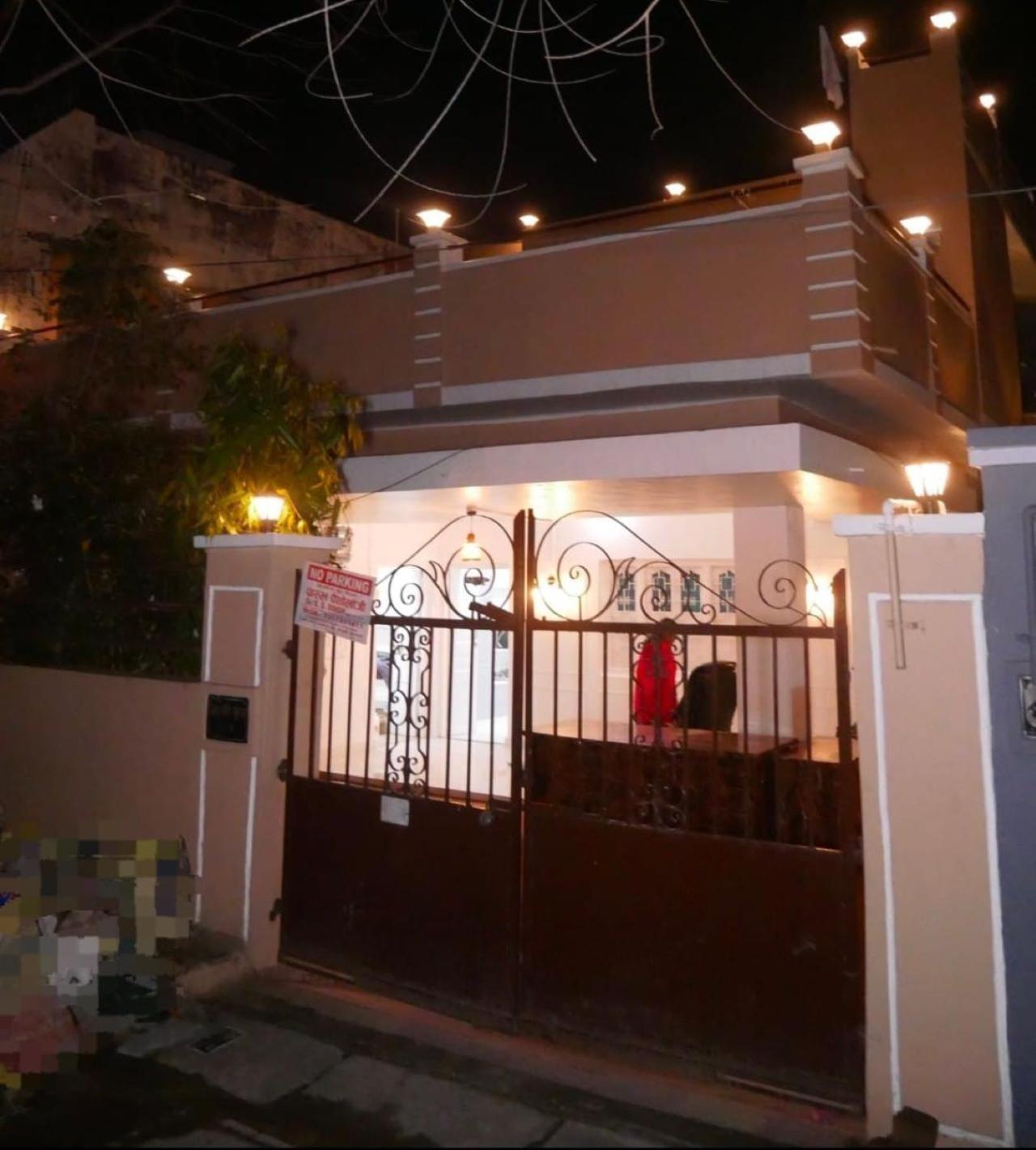 Janki Kunj Varanasi- 3 Room Home المظهر الخارجي الصورة